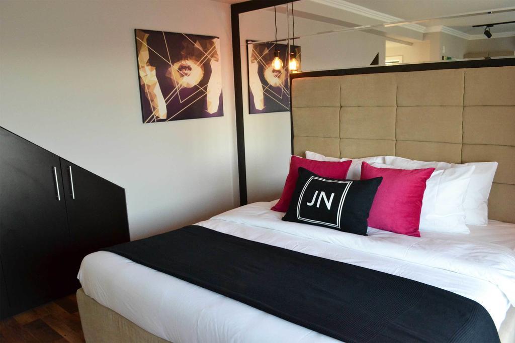 בוקרשט Jn Boutique Apartments חדר תמונה