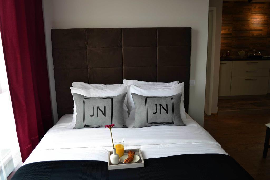 בוקרשט Jn Boutique Apartments חדר תמונה